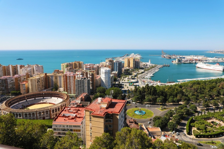 Rent motorcycle in Málaga